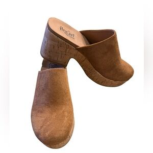 Hey Girl from Corky’s Women's Size 9 Faux Suede & Cork Platform Clogs NWOT